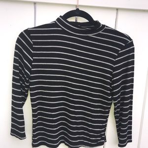 3/4 sleeves turtleneck